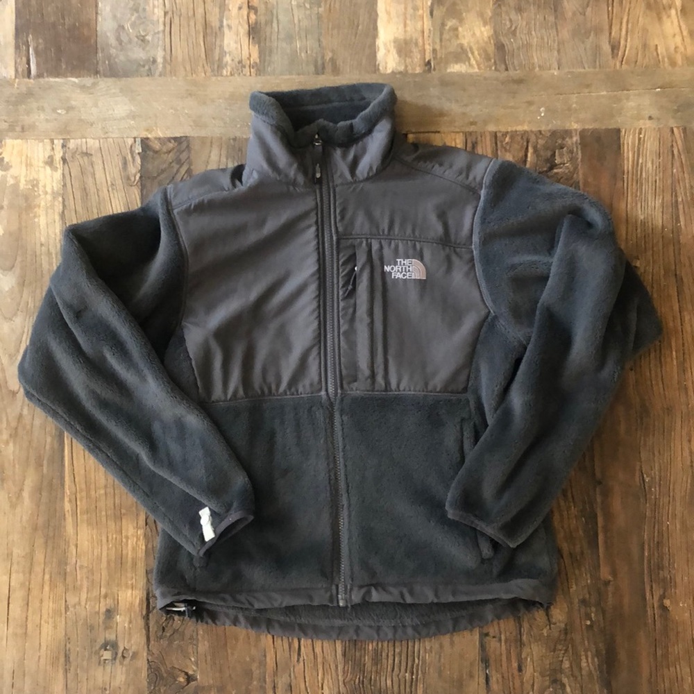 The North Face dark Grey polartec thermal pro jacket size small great condition